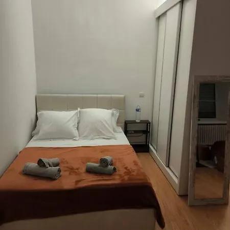Pour 1 à 4 Pers Localisé Dans Un Quartier Chic Apartamento París